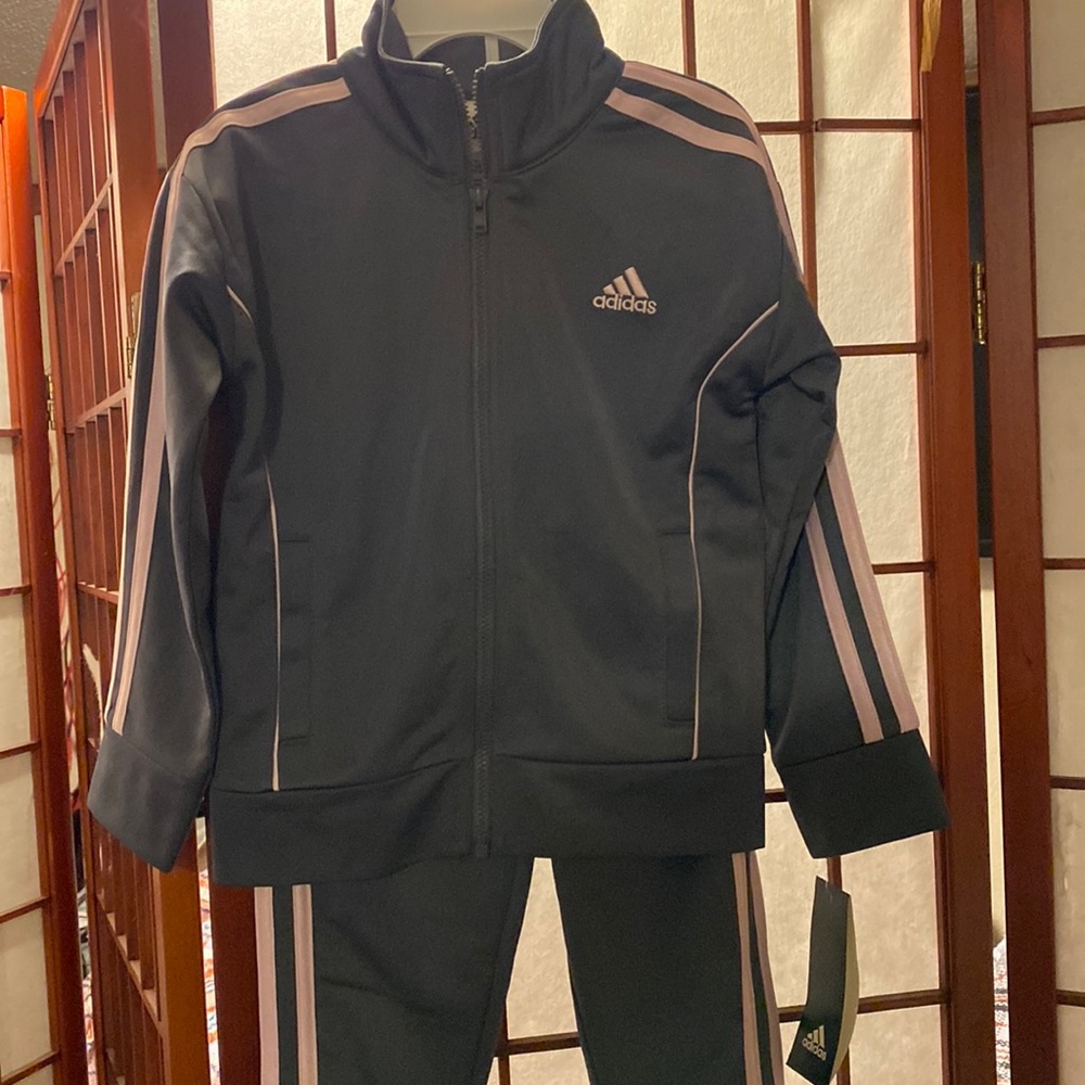 Adidas sweatsuit Sz 3T